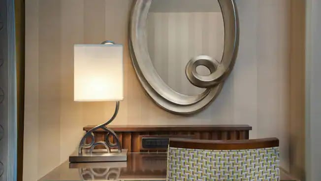 Disneyland Hotel -Premium View Club Level Decor